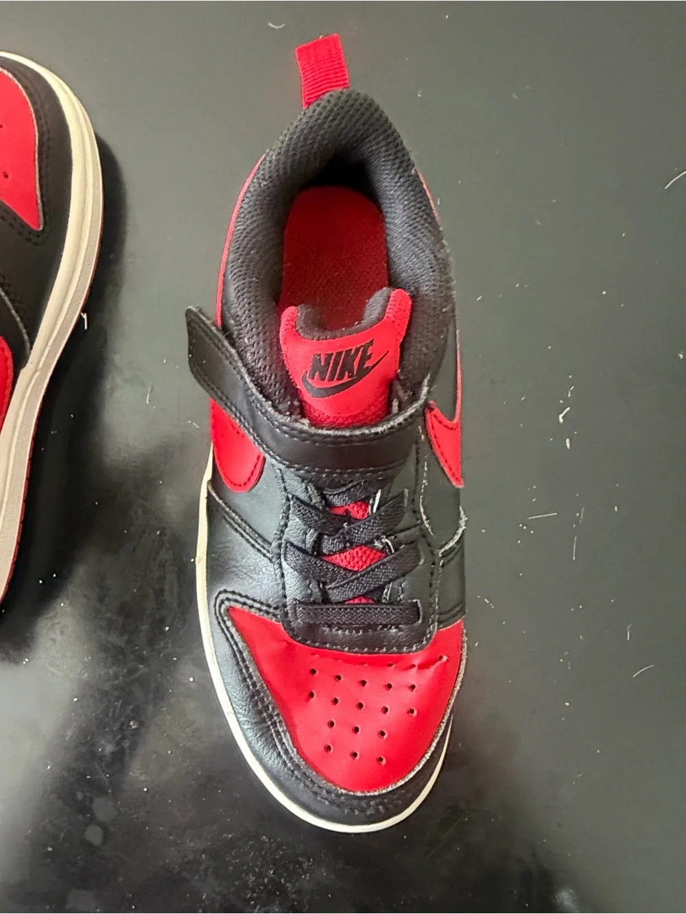 Nike Kids Black and Red Mid-Top Sneakers